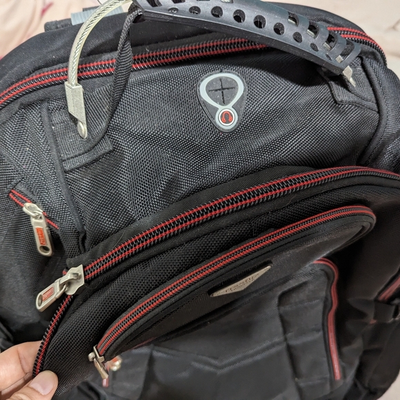 Large backpack with computer pocket - Picture 2 of 5